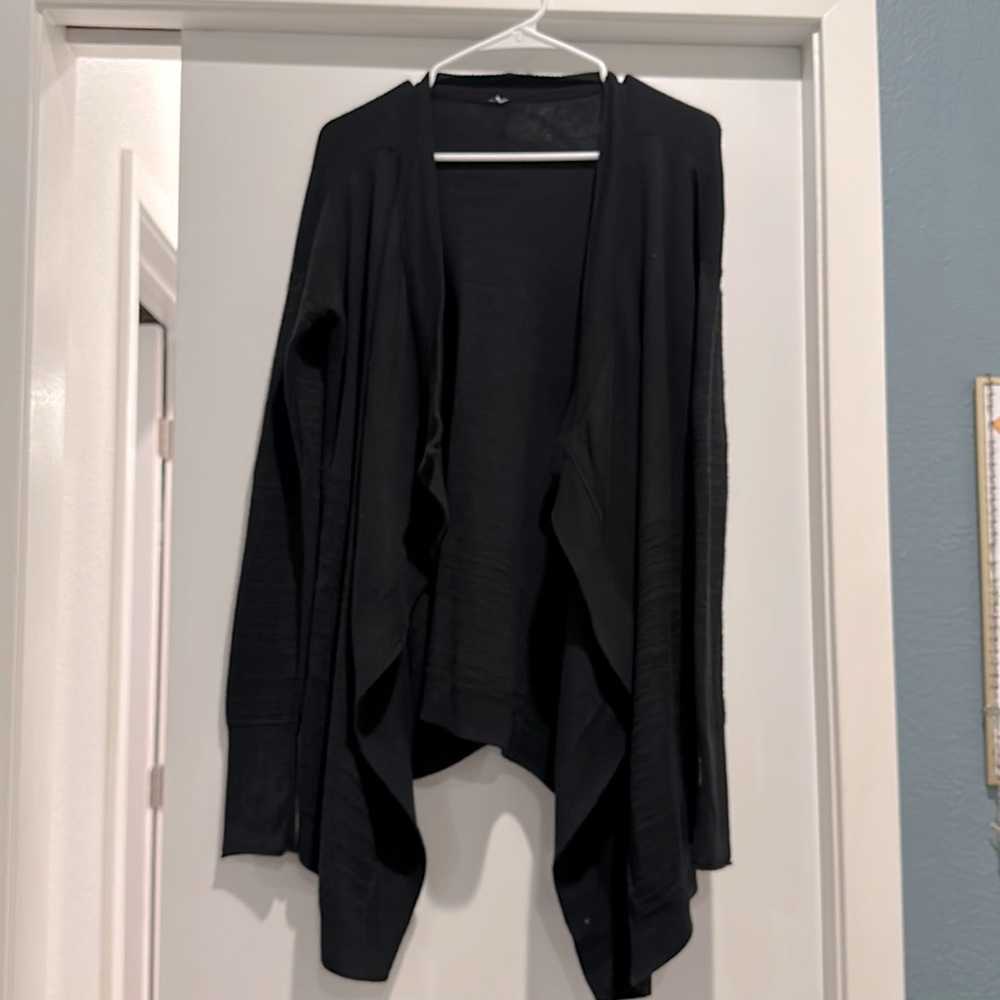Lululemon Black Wrap